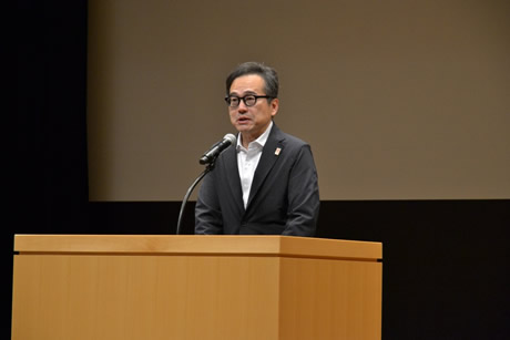 経済産業省 商務・サービス審議官 南亮氏